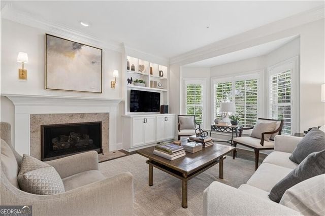 1207 Brookhaven Park Place, Brookhaven, GA 30319
