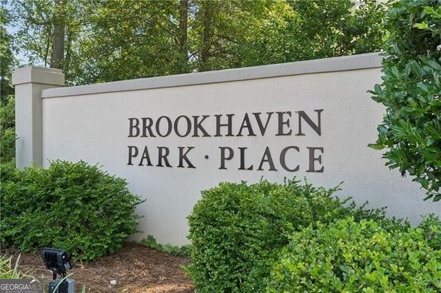 1207 Brookhaven Park Place, Brookhaven, GA 30319