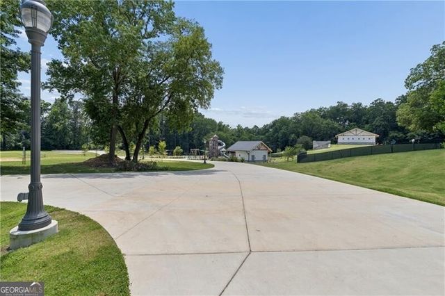 1207 Brookhaven Park Place, Brookhaven, GA 30319