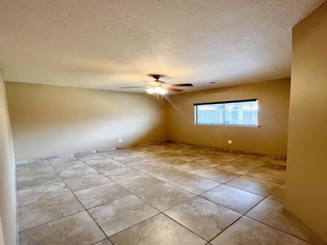 9323 Turtle Log Trail, Houston, TX 77064