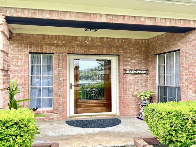 9323 Turtle Log Trail, Houston, TX 77064