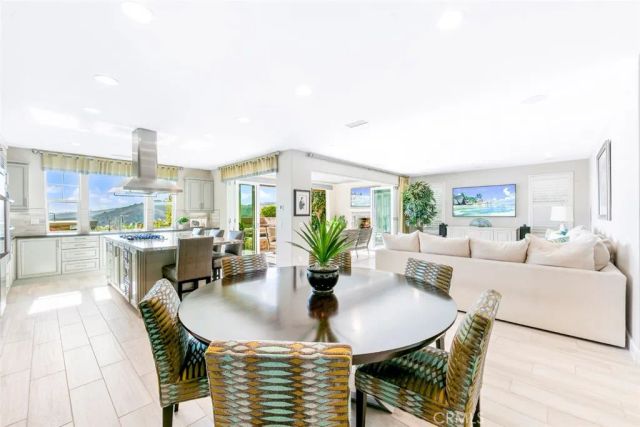 15 Ventada, Rancho Mission Viejo, CA 92694