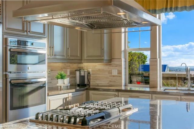 15 Ventada, Rancho Mission Viejo, CA 92694