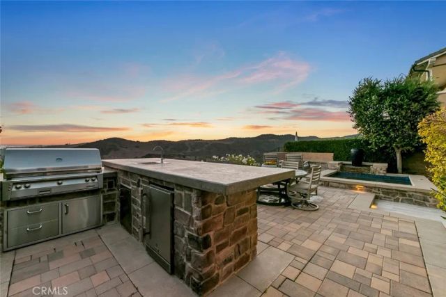 15 Ventada, Rancho Mission Viejo, CA 92694