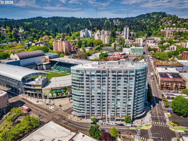 1926 W BURNSIDE St 1307, Portland, OR 97209