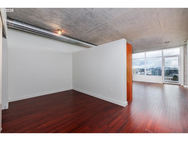 1926 W BURNSIDE St 1307, Portland, OR 97209