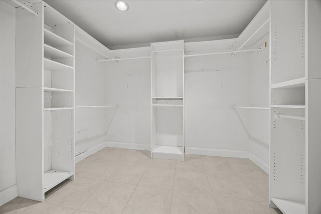 1903 Bay Road 206, Vero Beach, FL 32963