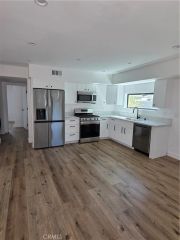 6130 Hazeltine 3, Van Nuys, CA 91401