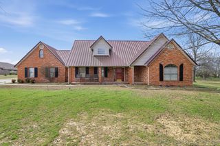11712 E 121st Street North, Collinsville, OK 74021