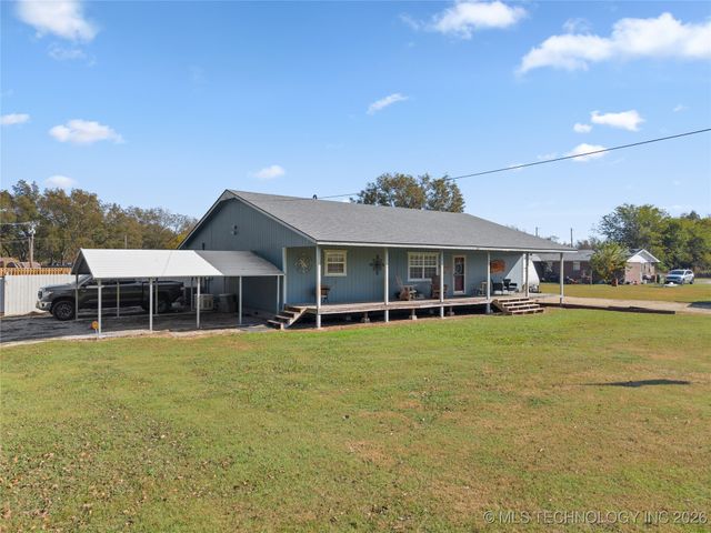 300 S 1st Street, Dougherty, OK 73032