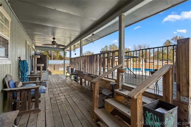 300 S 1st Street, Dougherty, OK 73032