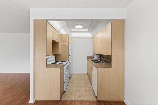 2015 Cornwall A, Boca Raton, FL 33434