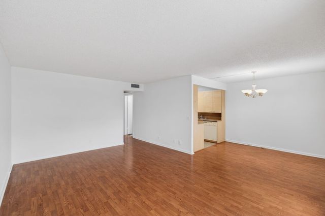 2015 Cornwall A, Boca Raton, FL 33434