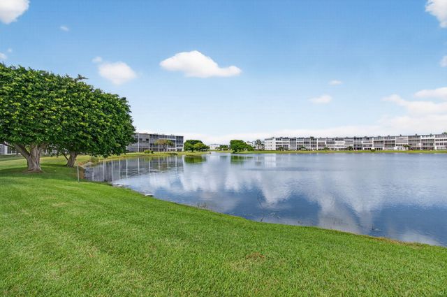 2015 Cornwall A, Boca Raton, FL 33434