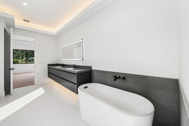 18853 42nd Road, Loxahatchee, FL 33470