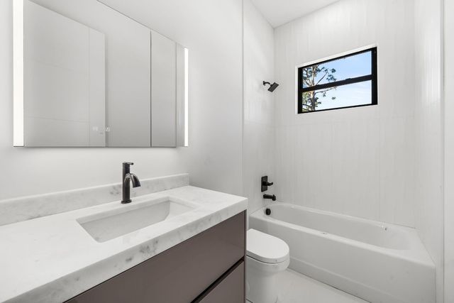 18853 42nd Road, Loxahatchee, FL 33470