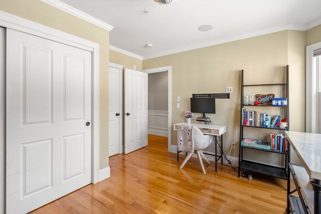 110 Park St 5, Boston, MA 02132