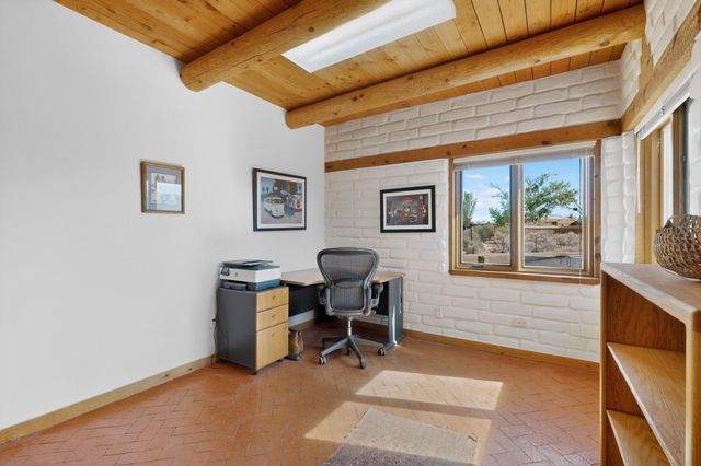 322 Sagebrush Drive, Corrales, NM 87048