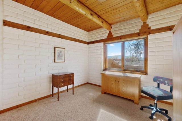 322 Sagebrush Drive, Corrales, NM 87048