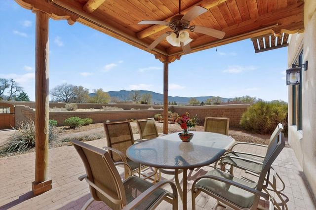 322 Sagebrush Drive, Corrales, NM 87048