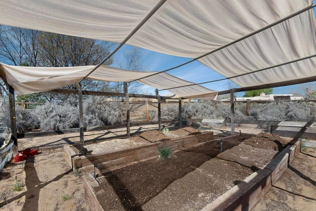 322 Sagebrush Drive, Corrales, NM 87048