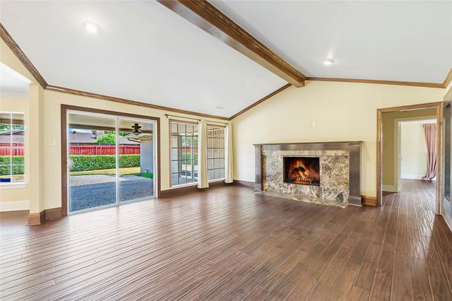 6109 Highgate Lane, Dallas, TX 75214