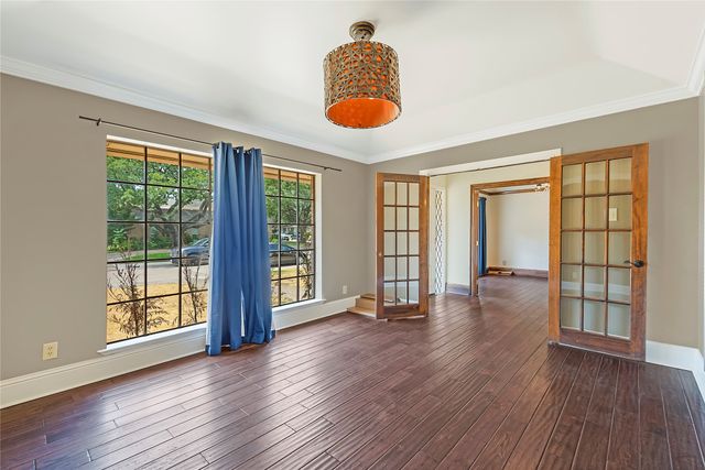 6109 Highgate Lane, Dallas, TX 75214