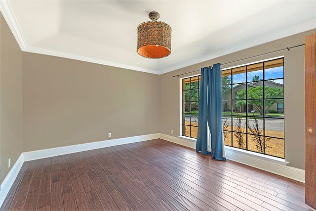 6109 Highgate Lane, Dallas, TX 75214