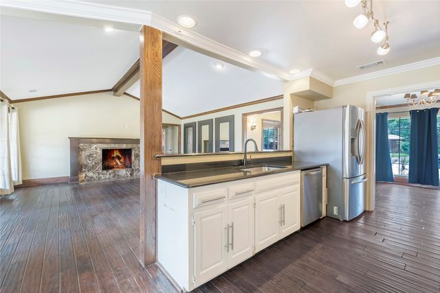 6109 Highgate Lane, Dallas, TX 75214