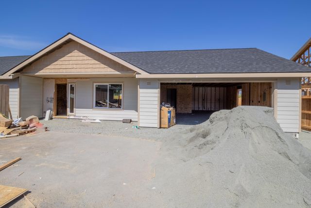 2728 Denton Trail, Grants Pass, OR 97527