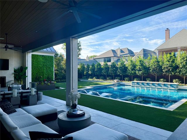 6440 Brookshire Drive, Dallas, TX 75230