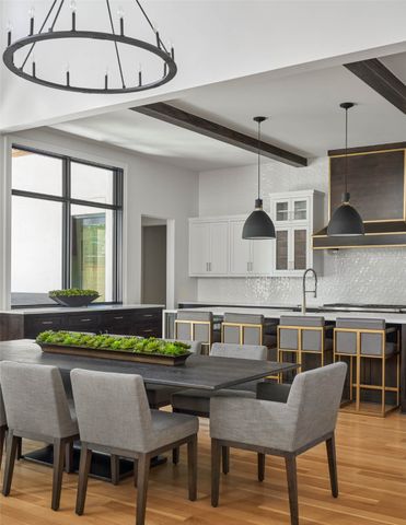 6440 Brookshire Drive, Dallas, TX 75230