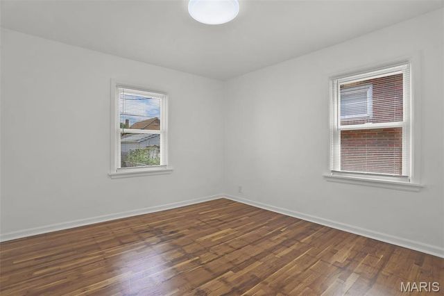 5681 Pernod Avenue, St Louis, MO 63139