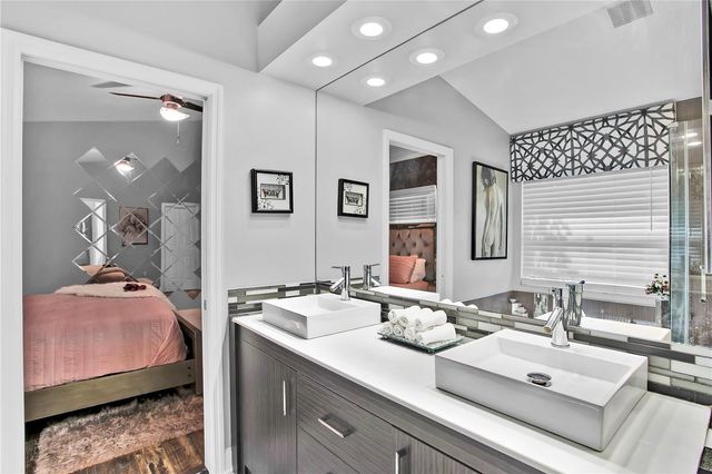 10516 JULIANO DRIVE, Riverview, FL 33569