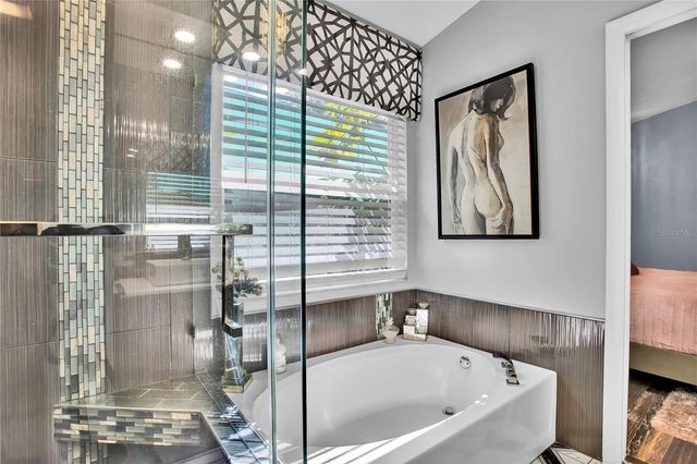 10516 JULIANO DRIVE, Riverview, FL 33569