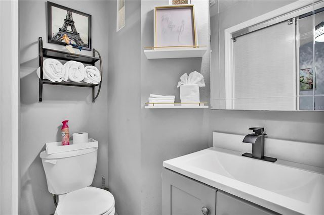 10516 JULIANO DRIVE, Riverview, FL 33569