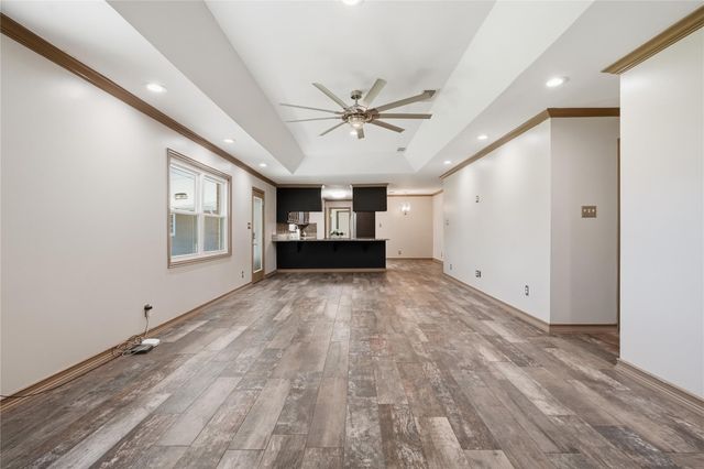 4215 County Road 182, Alvin, TX 77511