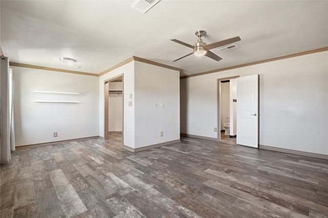 4215 County Road 182, Alvin, TX 77511