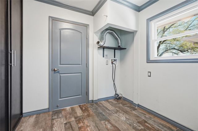 4215 County Road 182, Alvin, TX 77511