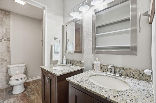 4215 County Road 182, Alvin, TX 77511