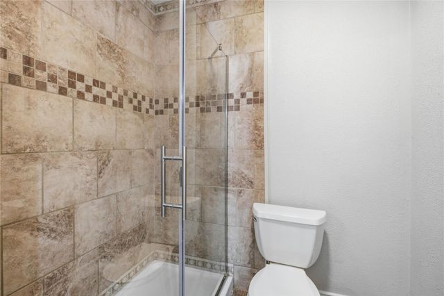 4215 County Road 182, Alvin, TX 77511