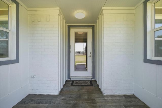 4215 County Road 182, Alvin, TX 77511