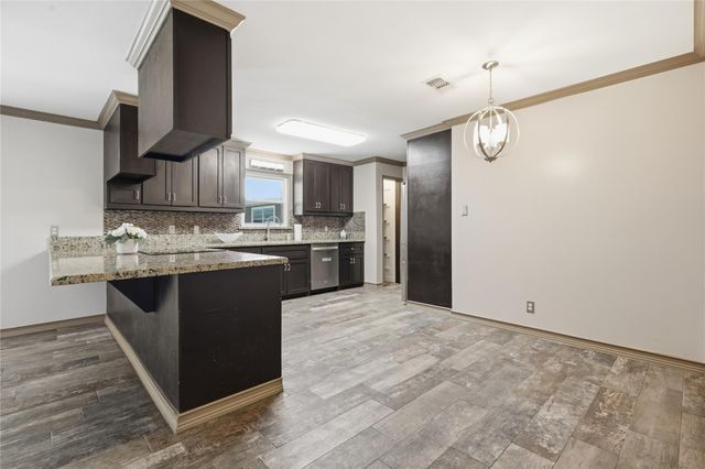 4215 County Road 182, Alvin, TX 77511