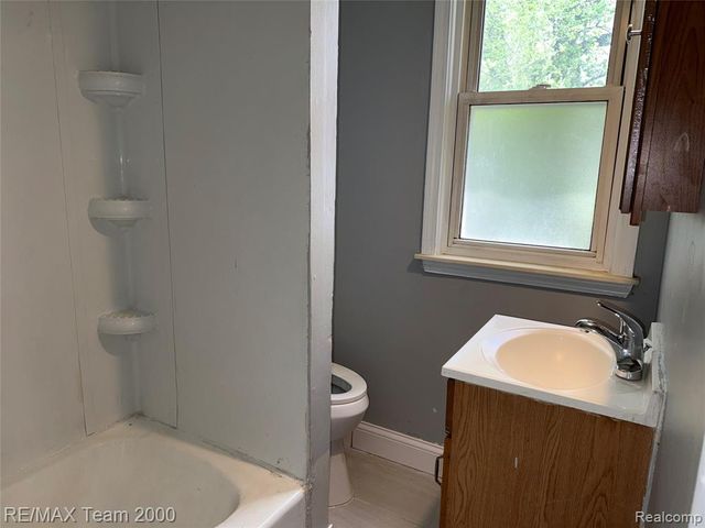 17930 Ruth Street, Melvindale, MI 48122
