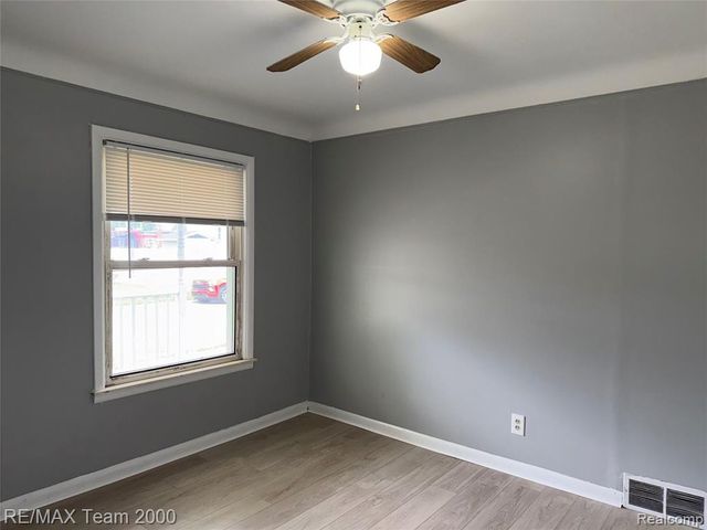17930 Ruth Street, Melvindale, MI 48122