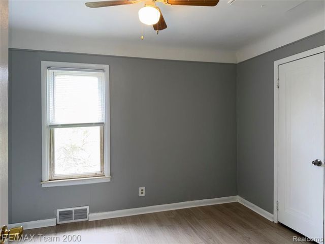 17930 Ruth Street, Melvindale, MI 48122