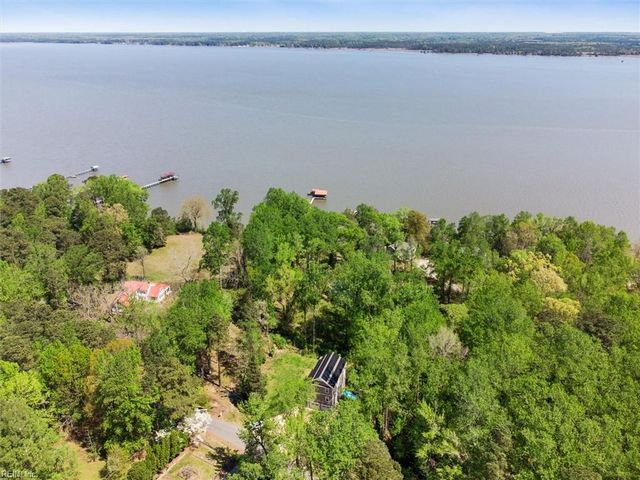 9924 Sycamore Landing RD, Williamsburg, VA 23188