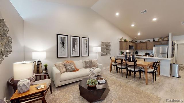 4000 Insignia 2, Clarkston, MI 48346