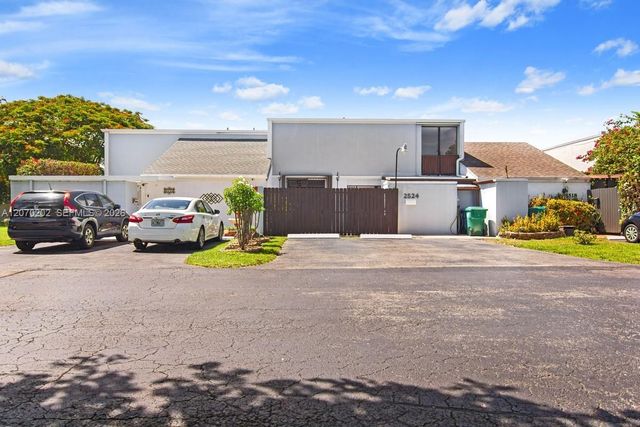 2524 SW 122nd Court, Miami, FL 33175