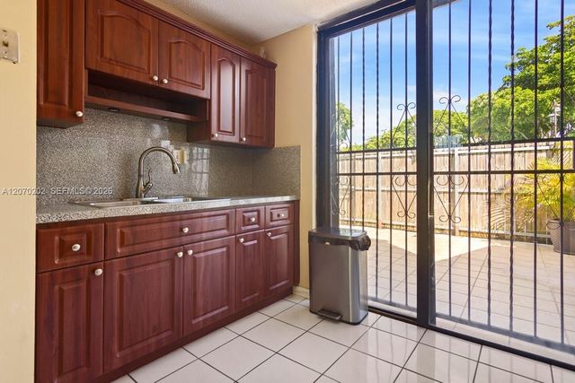 2524 SW 122nd Court, Miami, FL 33175